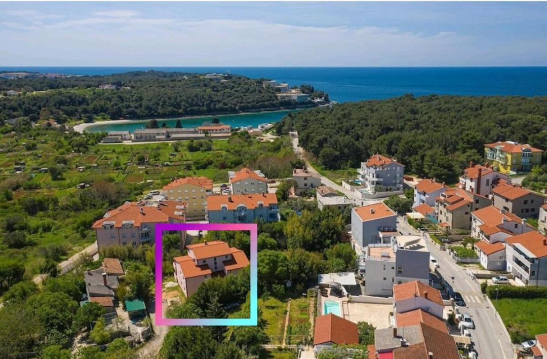 Apartment Nora Near The Beach Pula Exterior foto